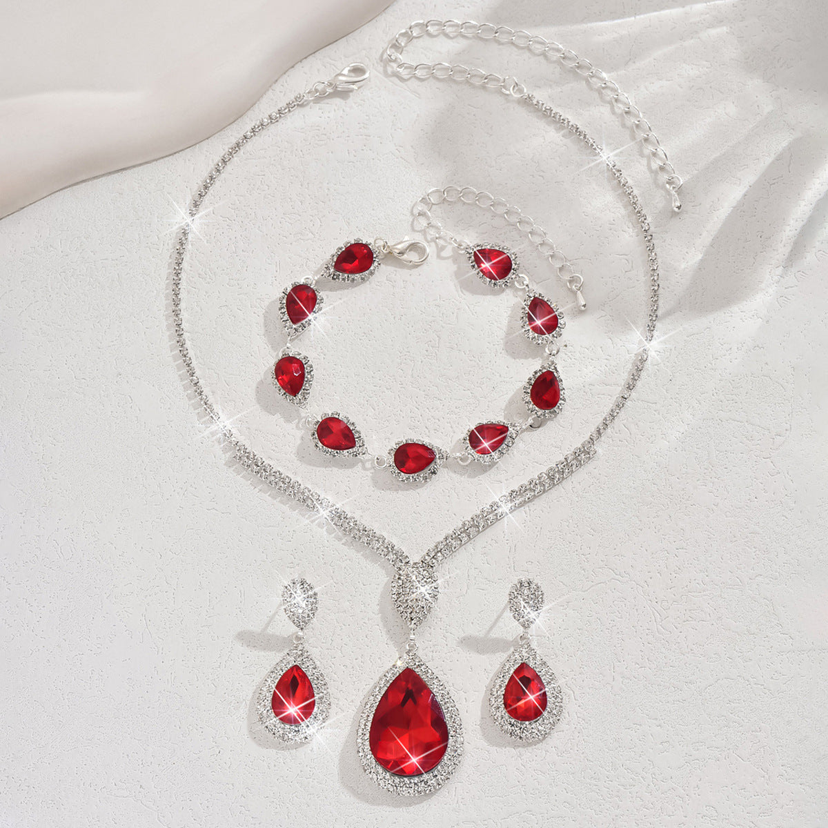 Thalira Bloodwynne Jewelry Set | White Gold 18k