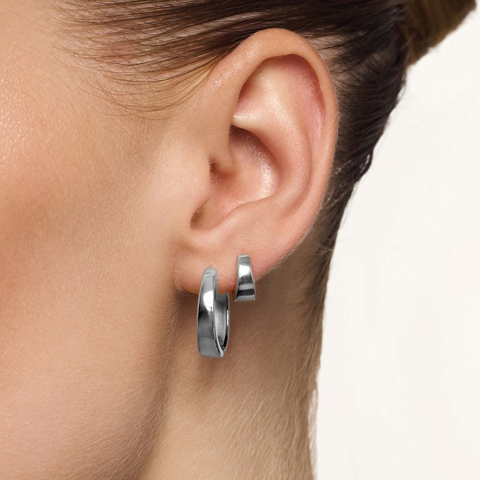 Gia Hoops | White Gold 18k
