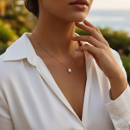 Ornate Pearl Pendant Necklace