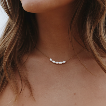Elegant Freshwater Pearl Choker Necklace