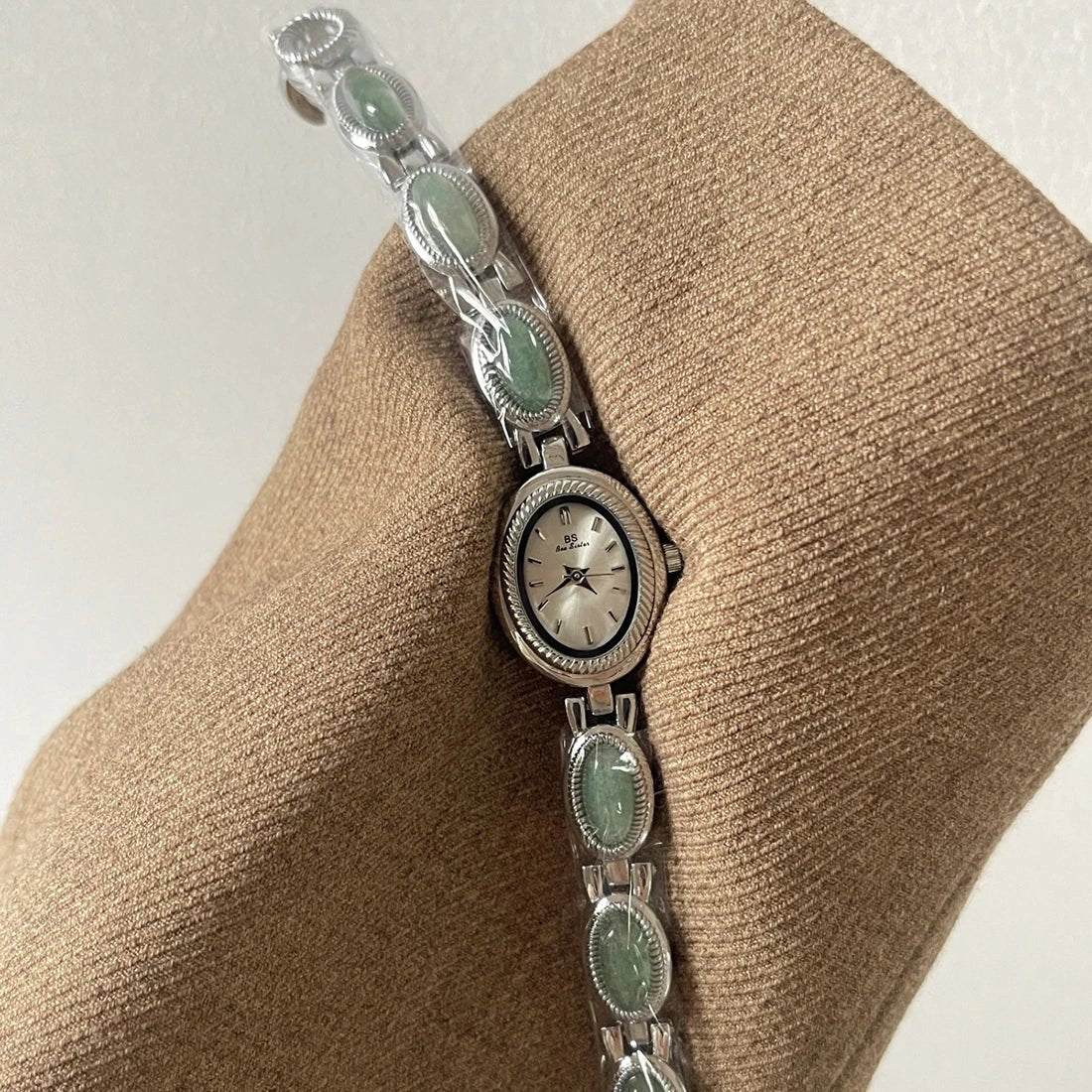 Aubrette Elegant Jade Bracelet Watch