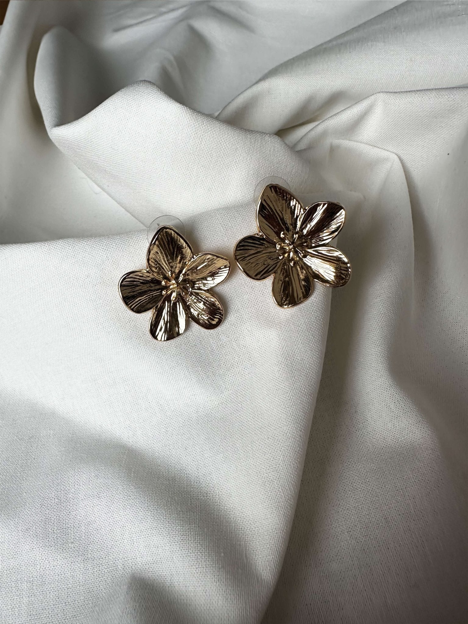 Lea Floral Statement Earrings - Gold Plated