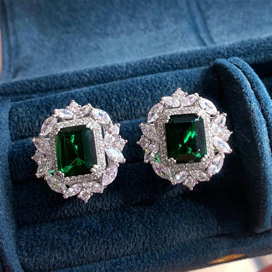 Vivessa Elvryn Earrings | White Gold 14k