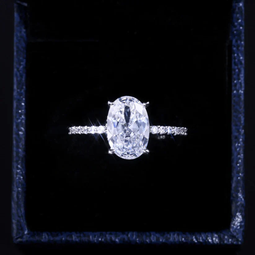 Benigna Pavesi Ring | White Gold 18k