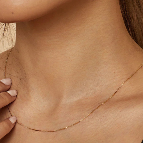Bodega Box Necklace | Gold 18k