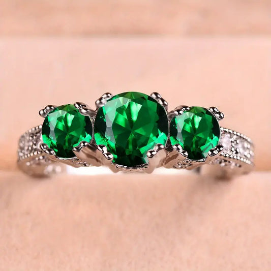 Serilda Wynloren Ring | White Gold 16k