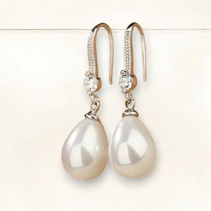 Dangling Earrings with Bright Pearls | White Gold 18k