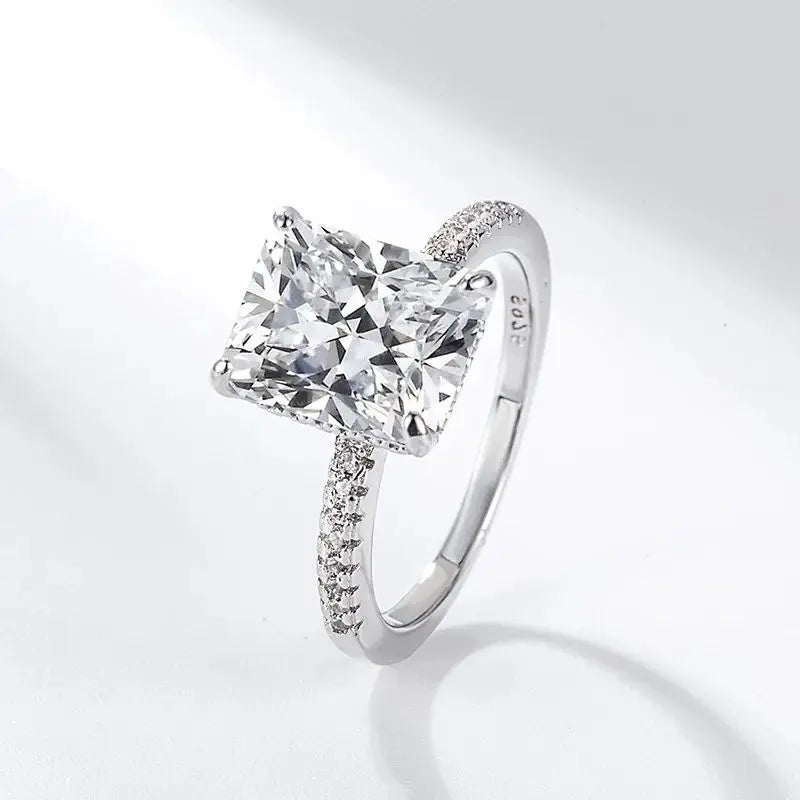 Signature Ring