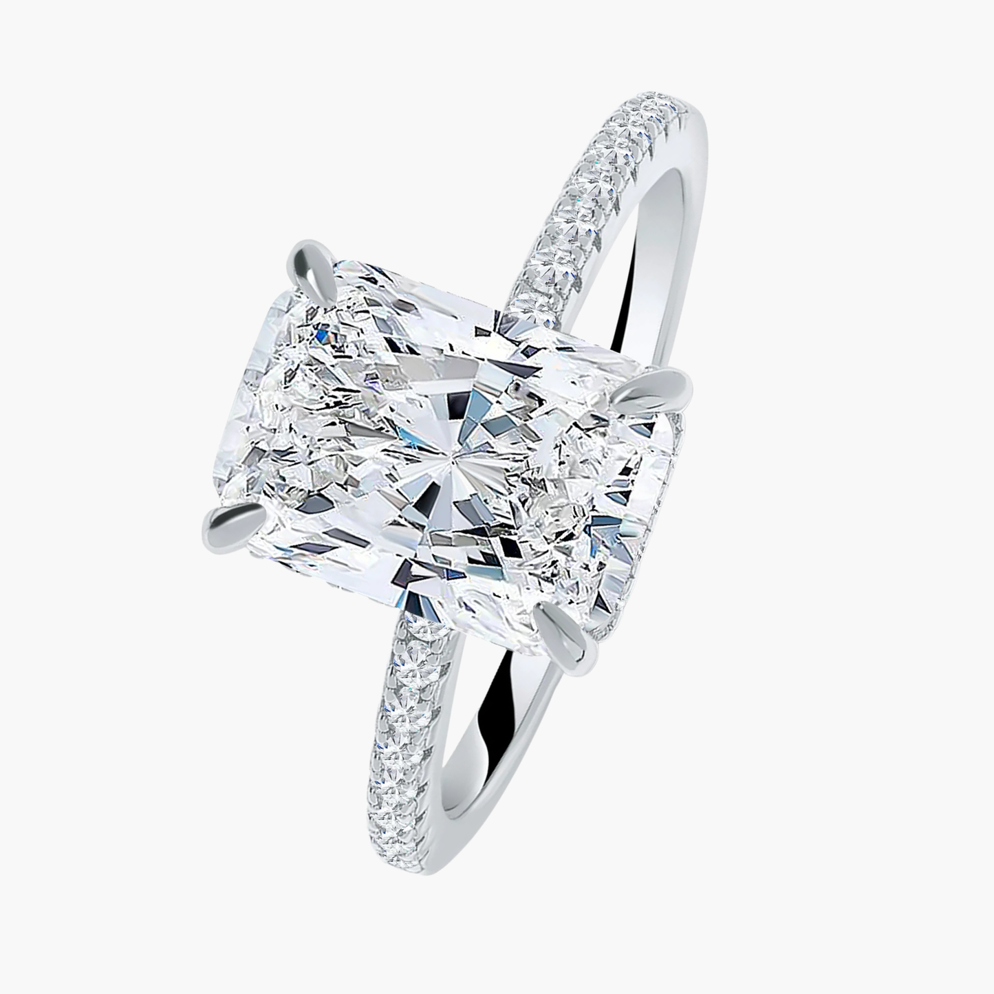 RADIANT ÉLITAIRE MOISSANITE RING