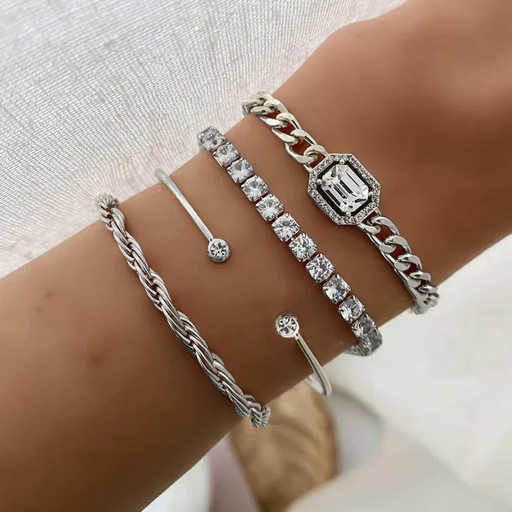 Domitia Calvina Bracelet Set | White Gold 18k